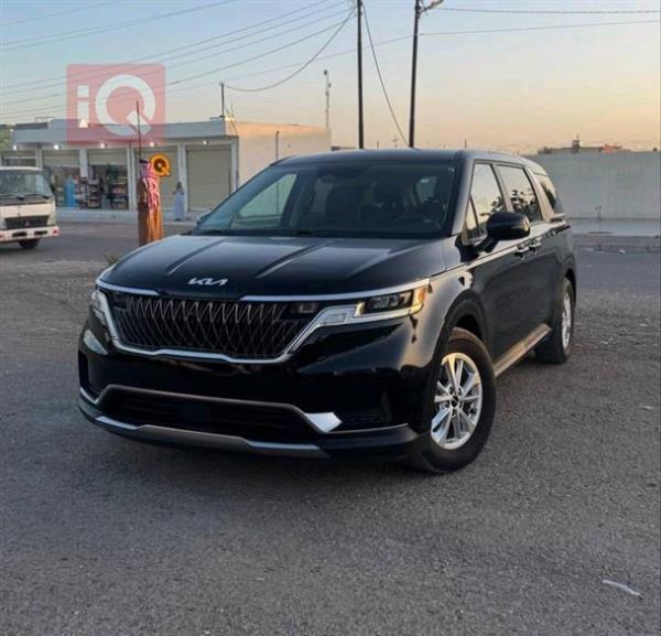 Kia Carnival 2023 for sale in Iraq - Samarra